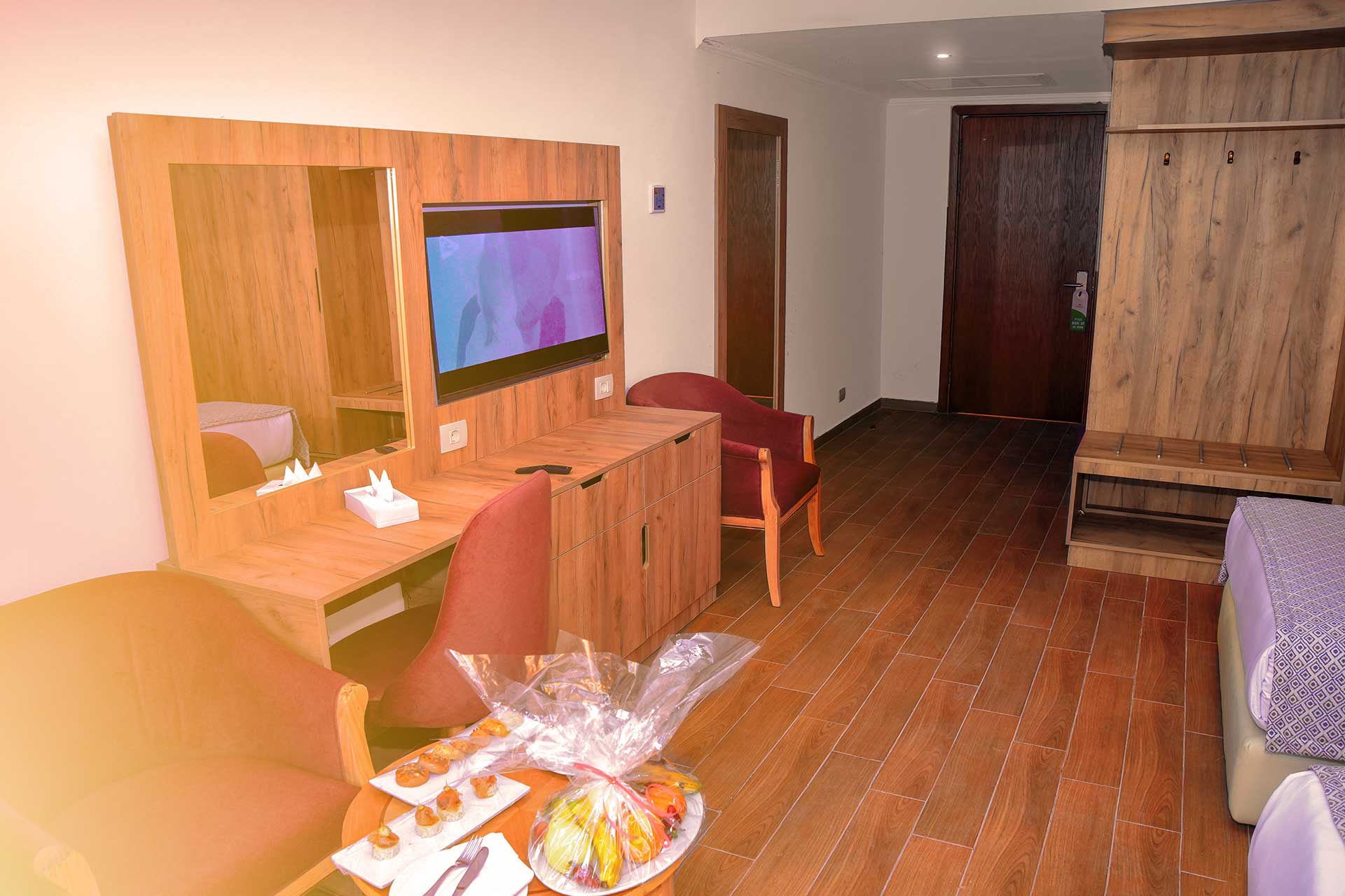 executive-jacuzzi_pool-stella_beach_resort_and_spa-gallery-4 Executive Jacuzzi Pool