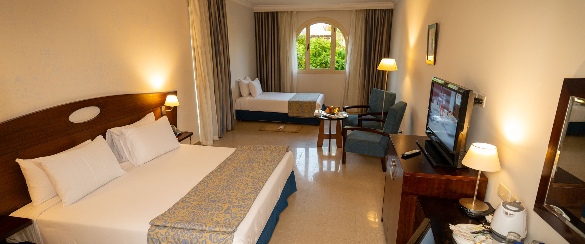 Stella-Gardens-Family Room-1